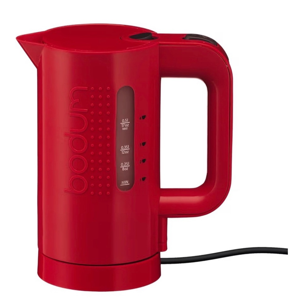 Bodum .5L Glossy Red Electric Water Kettle. Plastic, portable. Easy to use.